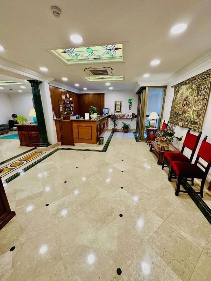 Hotel Principe Di Piemonte Рим Екстериор снимка