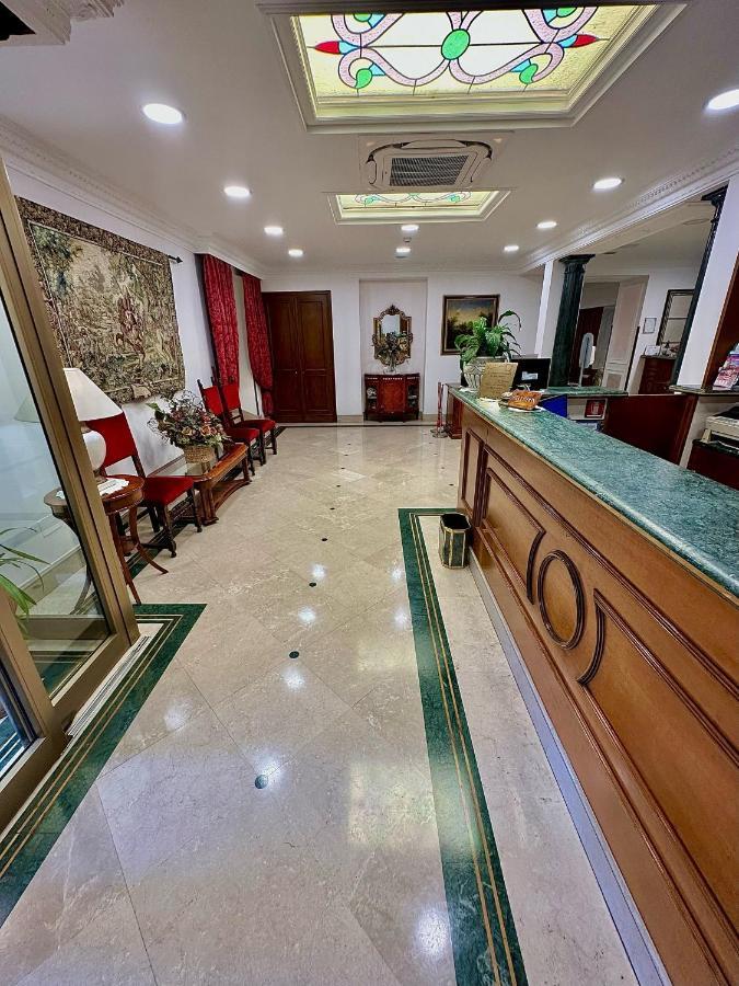 Hotel Principe Di Piemonte Рим Екстериор снимка