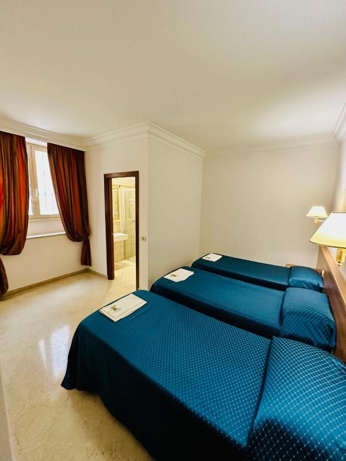 Hotel Principe Di Piemonte Рим Екстериор снимка