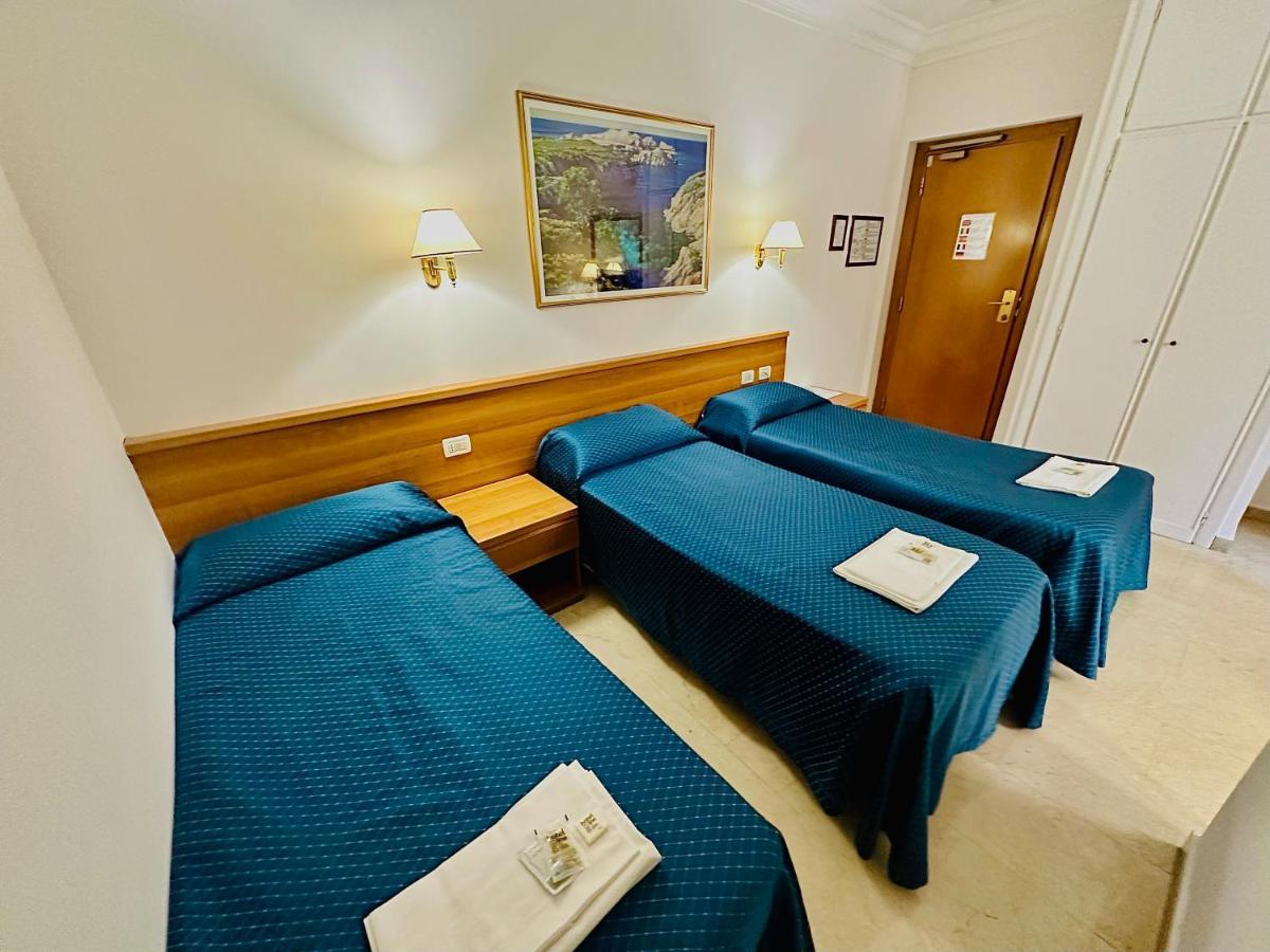 Hotel Principe Di Piemonte Рим Екстериор снимка