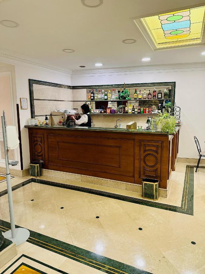 Hotel Principe Di Piemonte Рим Екстериор снимка