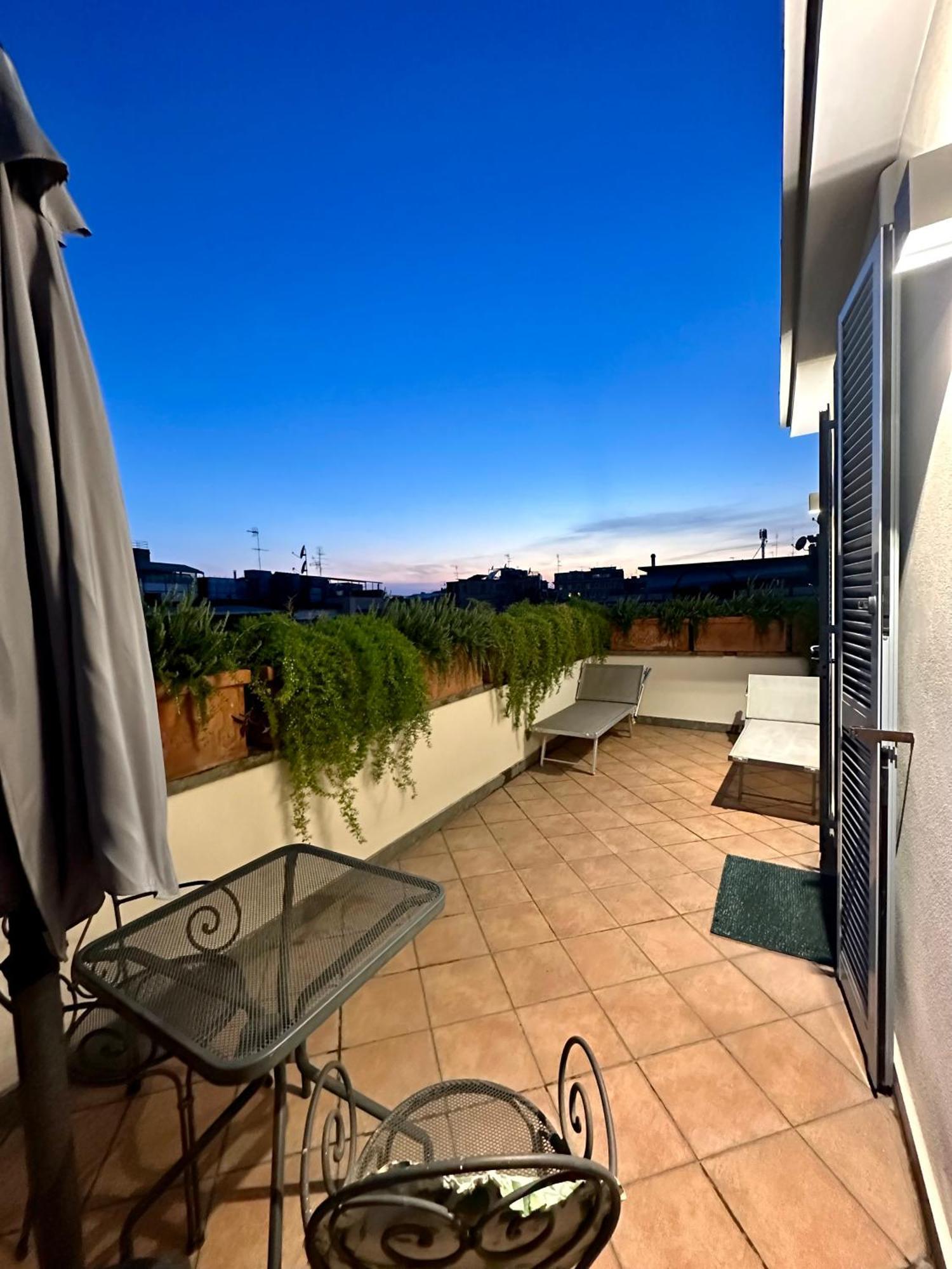 Hotel Principe Di Piemonte Рим Екстериор снимка