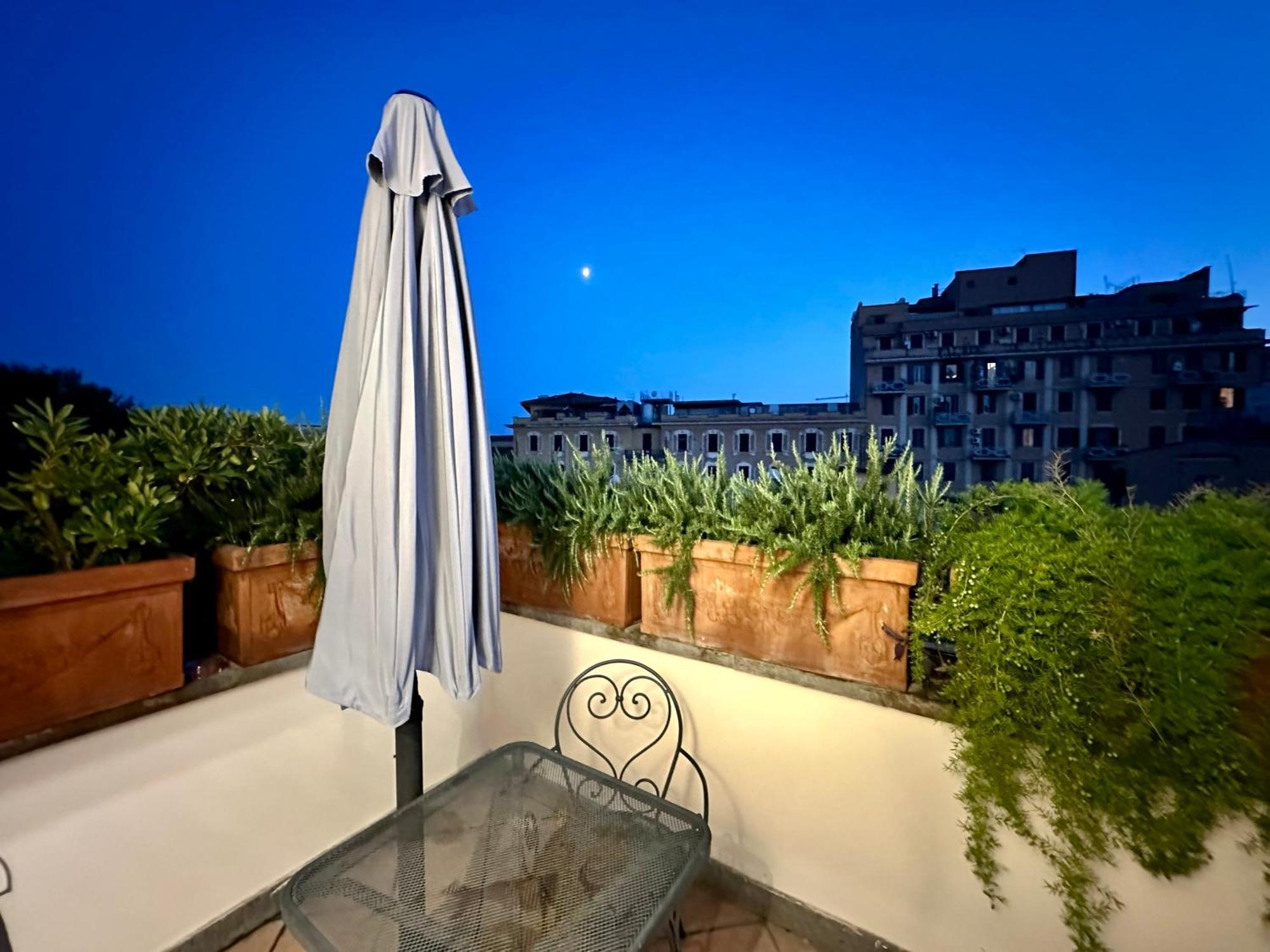 Hotel Principe Di Piemonte Рим Екстериор снимка